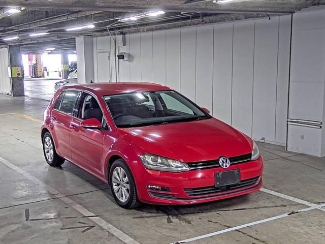 76 Volkswagen Golf AUCJZ 2014 г. (ZIP Osaka)