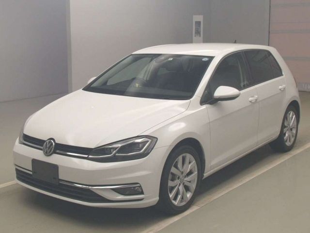 81025 Volkswagen Golf AUCPT 2018 г. (TAA Kantou)