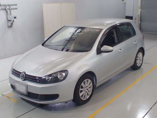 90398 Volkswagen Golf 1KCBZ 2012 г. (CAA Chubu)