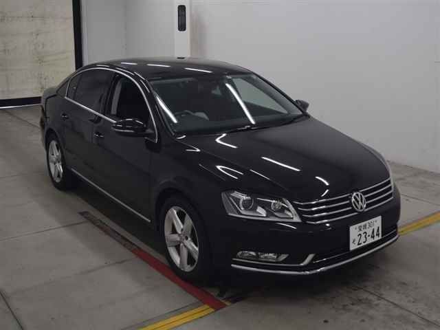 10122 Volkswagen Passat 3CCAX 2011 г. (MIRIVE Osaka)