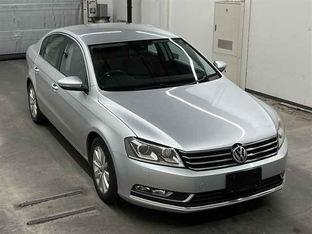 20204 Volkswagen Passat 3CCAX 2012 г. (MIRIVE Saitama)