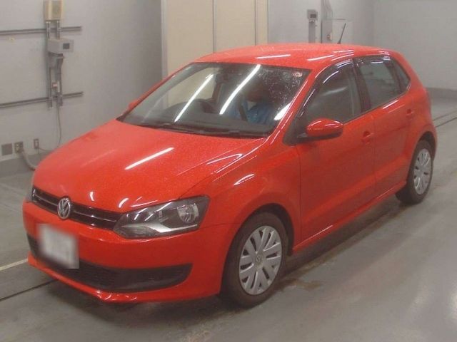 10017 Volkswagen Polo 6RCBZ 2012 г. (CAA Tokyo)