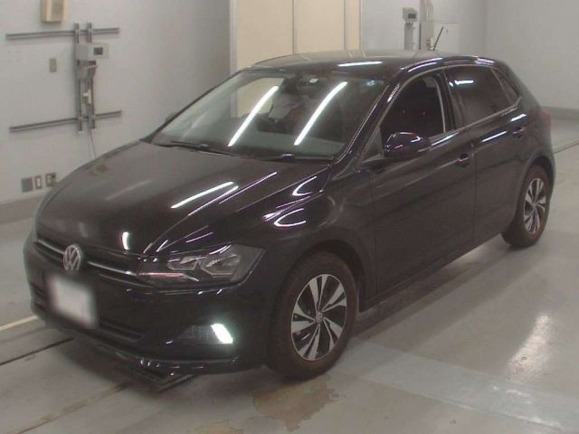 10096 Volkswagen Polo AWCHZ 2018 г. (CAA Tokyo)