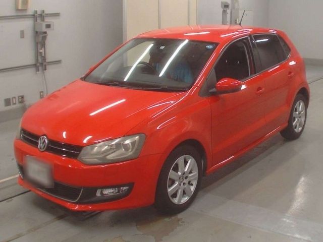 10116 Volkswagen Polo 6RCBZ 2012 г. (CAA Tokyo)