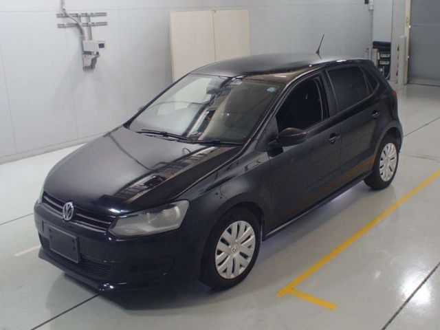 10232 Volkswagen Polo 6RCBZ 2014 г. (CAA Chubu)