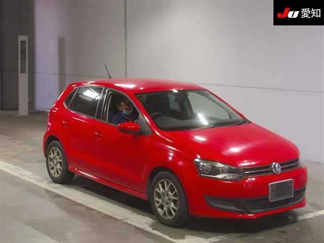 30300 Volkswagen Polo 6RCBZ 2011 г. (JU Aichi)