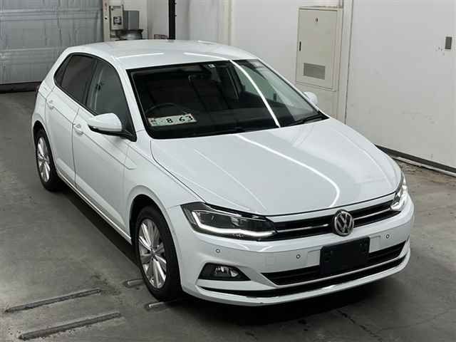 35001 Volkswagen Polo AWCHZ 2018 г. (MIRIVE Saitama)