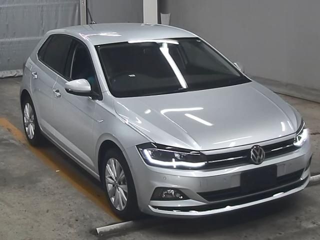 378 Volkswagen Polo AWCHZ 2020 г. (ZIP Tokyo)