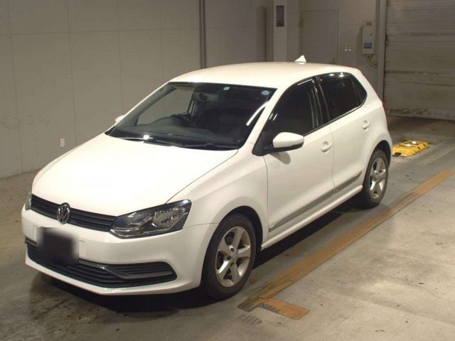 5031 Volkswagen Polo 6RCJZ 2014 г. (TAA Kyushu)