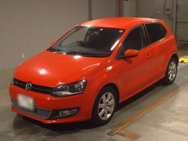 5065 Volkswagen Polo 6RCBZ 2012 г. (TAA Kyushu)