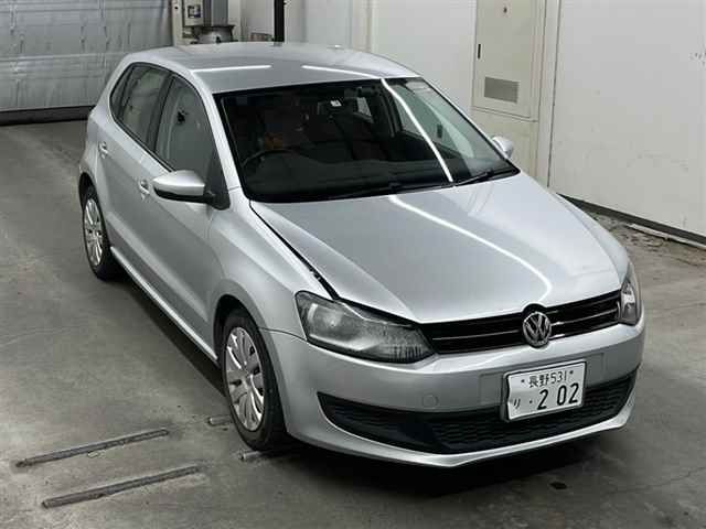 65161 Volkswagen Polo 6RCBZ 2013 г. (MIRIVE Saitama)