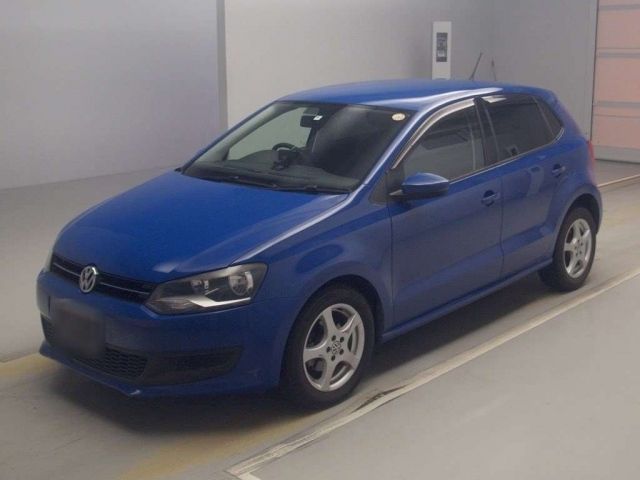 74068 Volkswagen Polo 6RCBZ 2012 г. (TAA Shikoku)