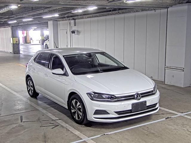 9 Volkswagen Polo AWDKL 2021 г. (ZIP Osaka)