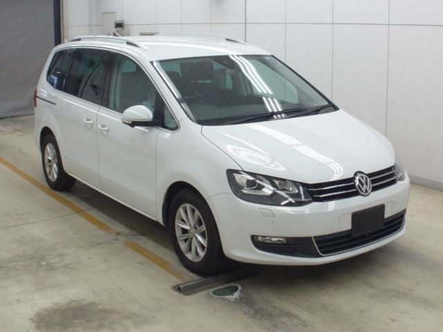 2025 Volkswagen Sharan 7NCZD 2016 г. (NAA Osaka)