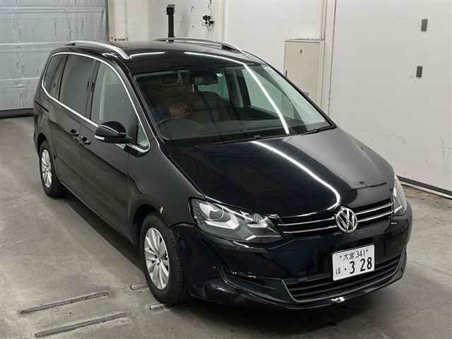 35103 Volkswagen Sharan 7NCAV 2012 г. (MIRIVE Saitama)