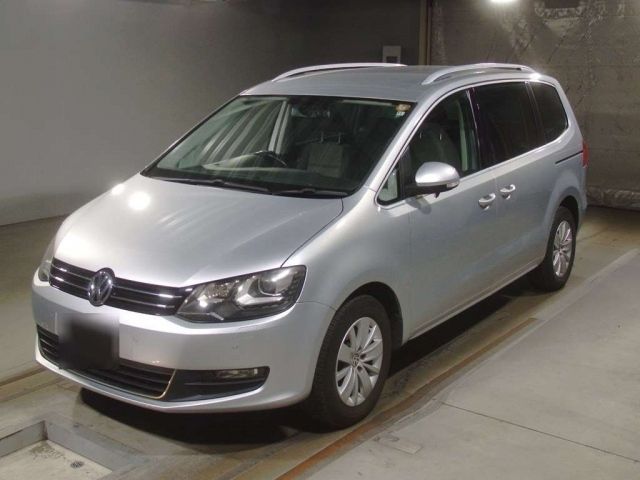 5024 Volkswagen Sharan 7NCAV 2012 г. (TAA Kinki)