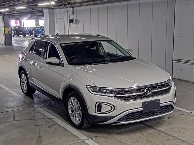 Volkswagen T-Roc A1DPC 2023