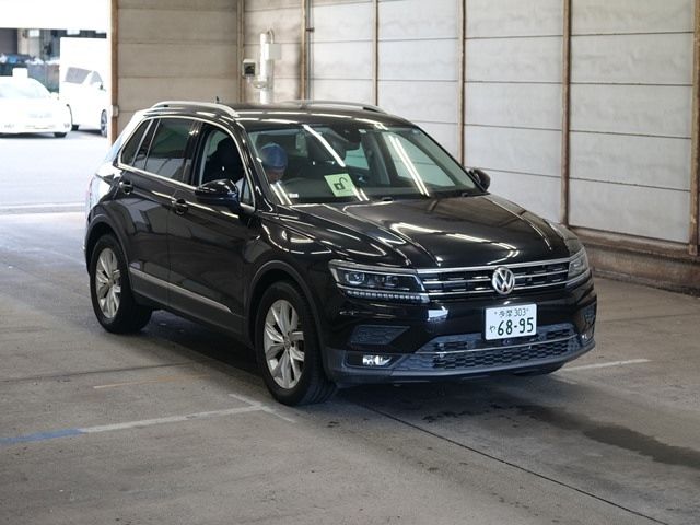 3348 Volkswagen Tiguan 5NCZE 2017 г. (ARAI Bayside)