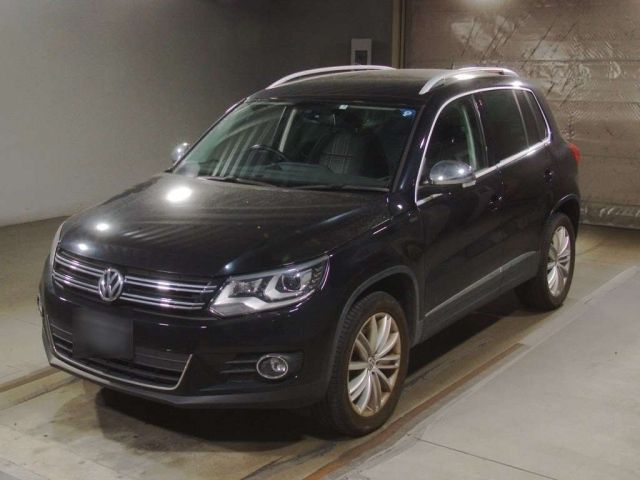 5032 Volkswagen Tiguan 5NCTH 2015 г. (TAA Kinki)