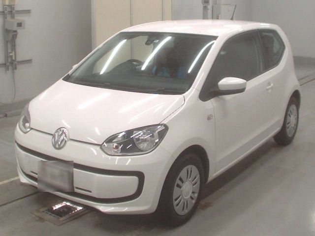 10007 Volkswagen Up AACHY 2014 г. (CAA Tokyo)