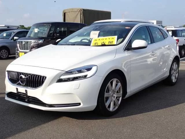 Volvo V40 MB4154T 2020
