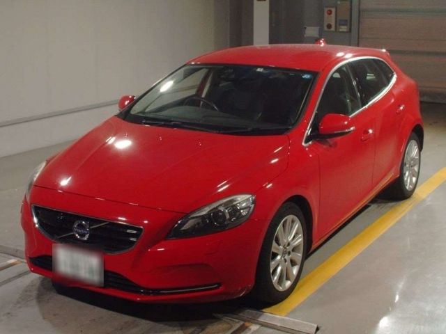 4077 Volvo V40 MB4164T 2013 г. (TAA Shikoku)