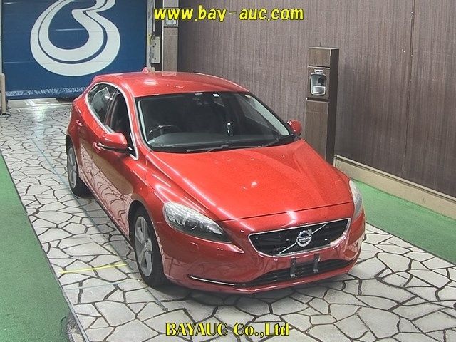 60078 Volvo V40 MB4164T 2013 г. (BAYAUC)