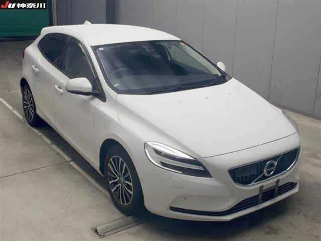 Volvo V40 MB4154T 2019