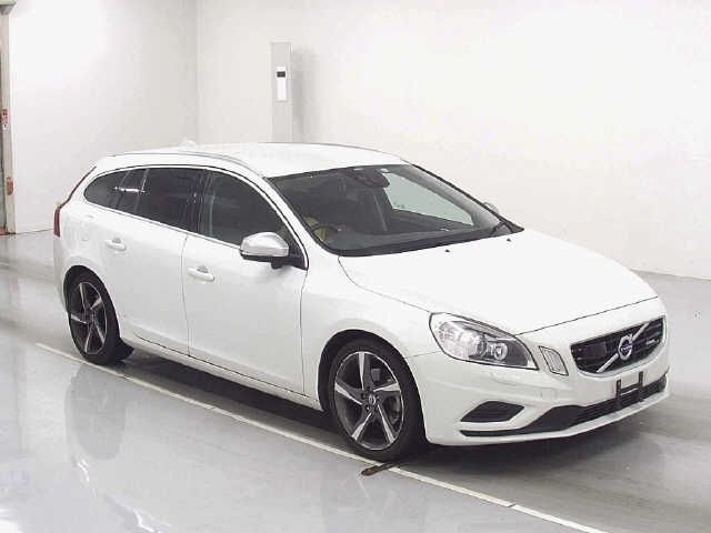 6081 Volvo V60 FB4164T 2012 г. (JU Hiroshima)